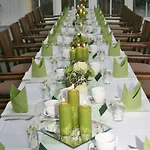호텔 Dresdner Hof 치타우