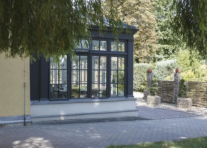 Ξενοδοχείο Dresdner Hof 3*